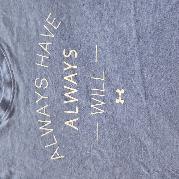 Under Armor womens tshirt. Size medium - Picture 3 of 4